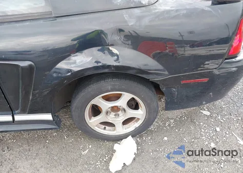 2002 Ford Mustang z USA, uszkodzony, nr VIN 1FAFP40482F199367